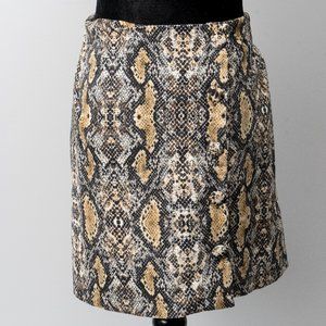 NWT LILY STAR SNAKE PRINT BUTTON UP SKIRT - M